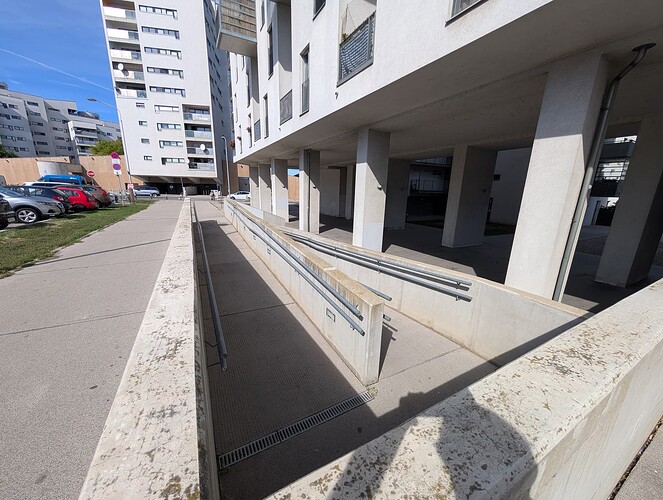 PXL_20260920_094914192